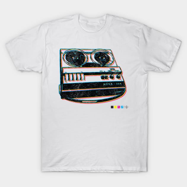 Vintage Reel to Reel Tape Recorder T-Shirt by RCDBerlin